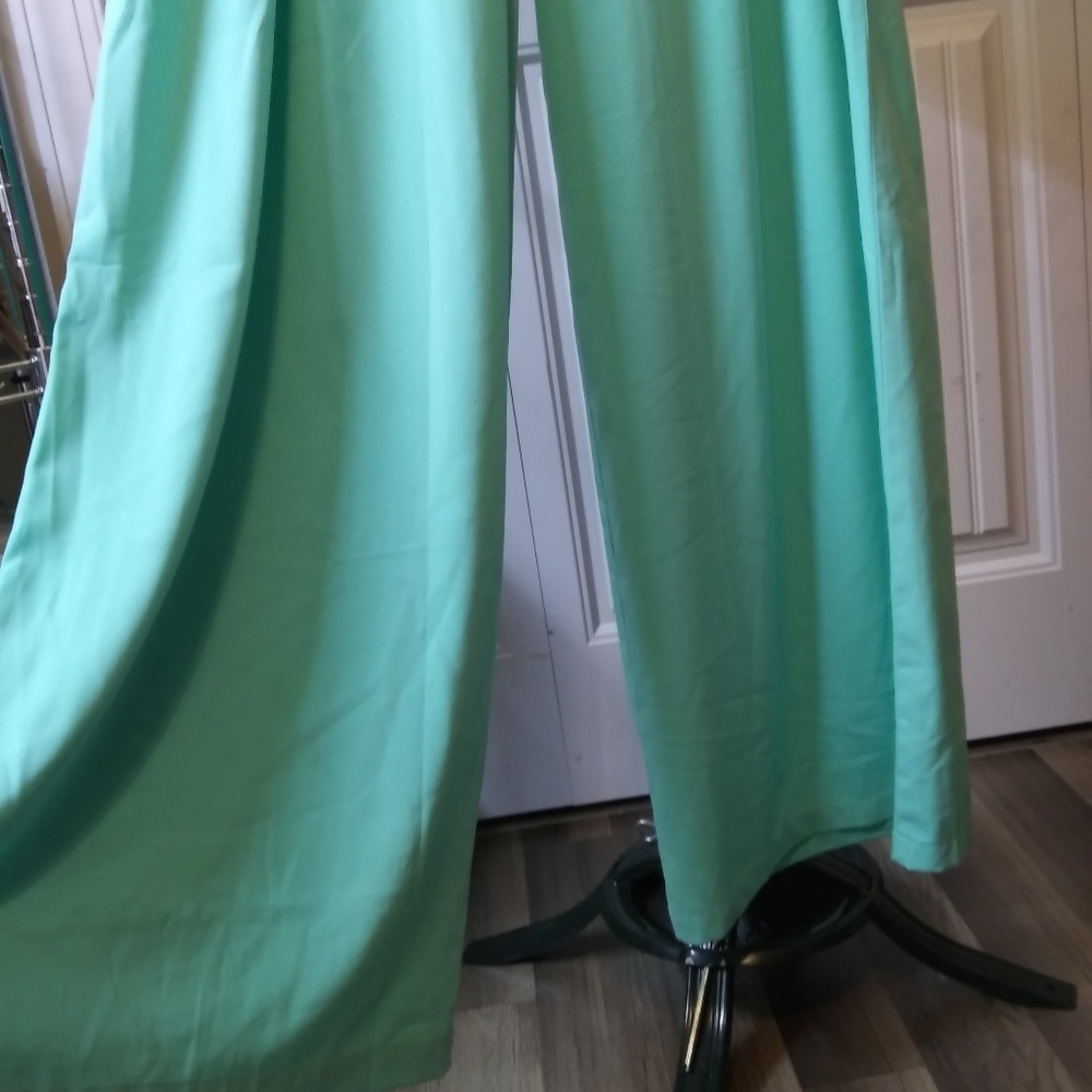 Pants - Picture 3 of 9